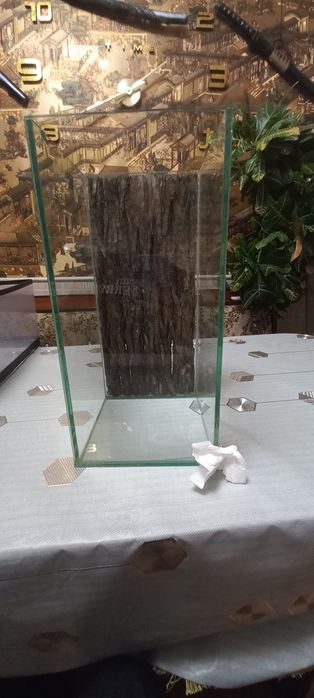 Продам аквариумы Б,У