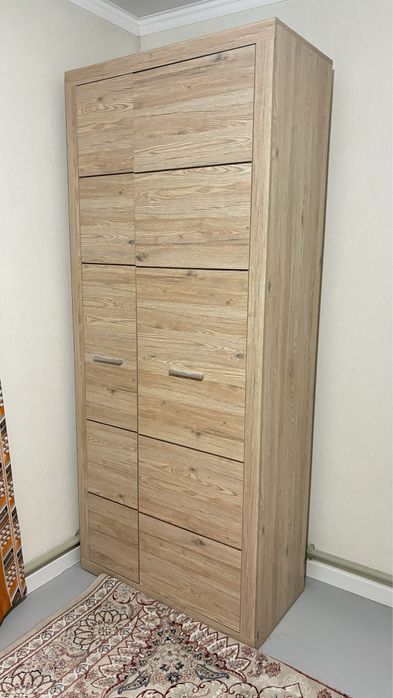 Продается комплект мебели для спальни