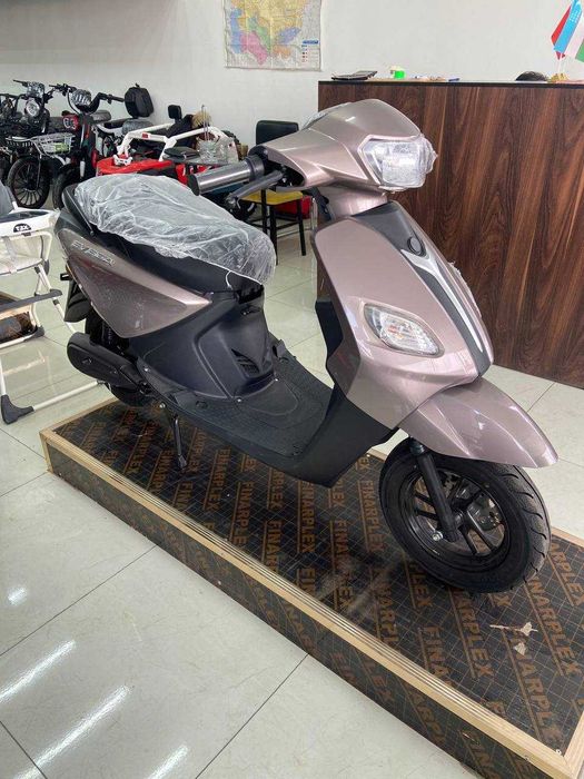 скутер на литиевой батарее EVEGA/lition batareyyali skuter EVEGA