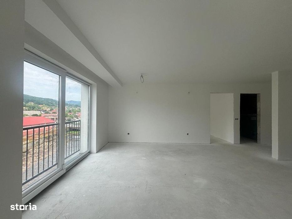 Apartament cu 3 camere, etaj 4 din 5 cu lift, bloc nou