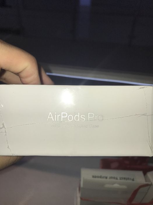 Air pods pro новый продается
