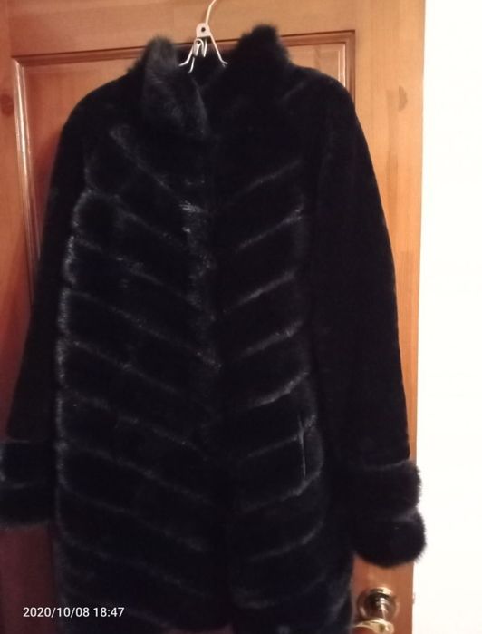 Продам полушубку норма с мутоном