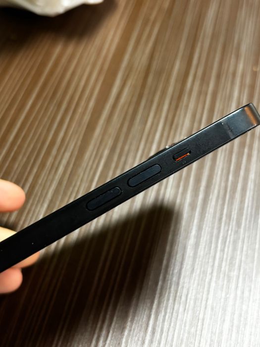Iphone 13  midnight
