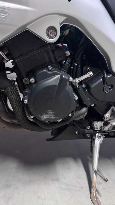Suzuki GSR600 naked