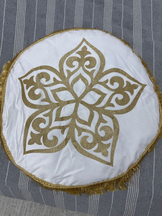 подушка для сырга салу