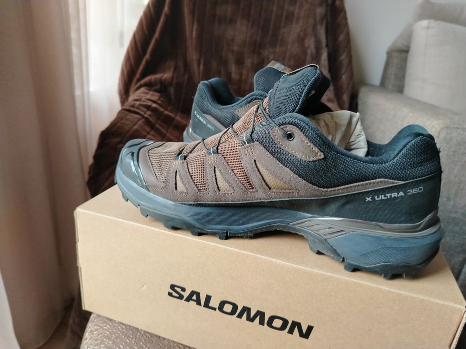 Мъжки туристически обувки. Salomon