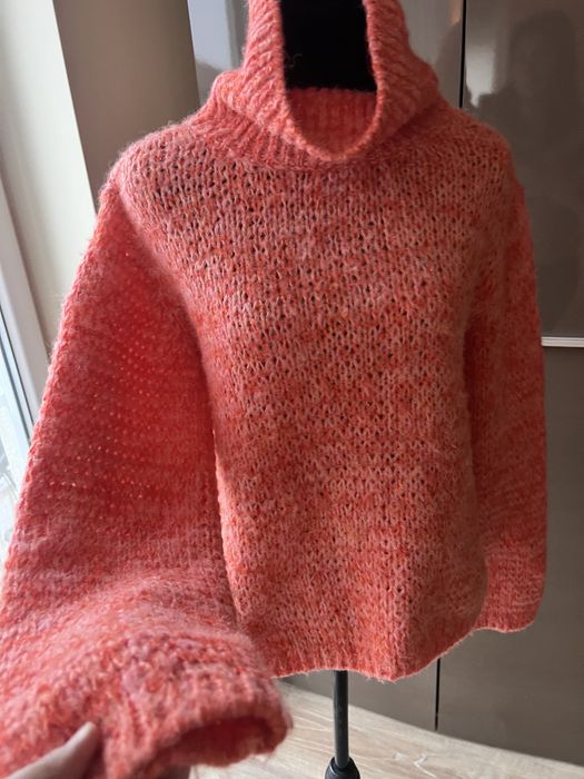 Pulover tricotat Pieces