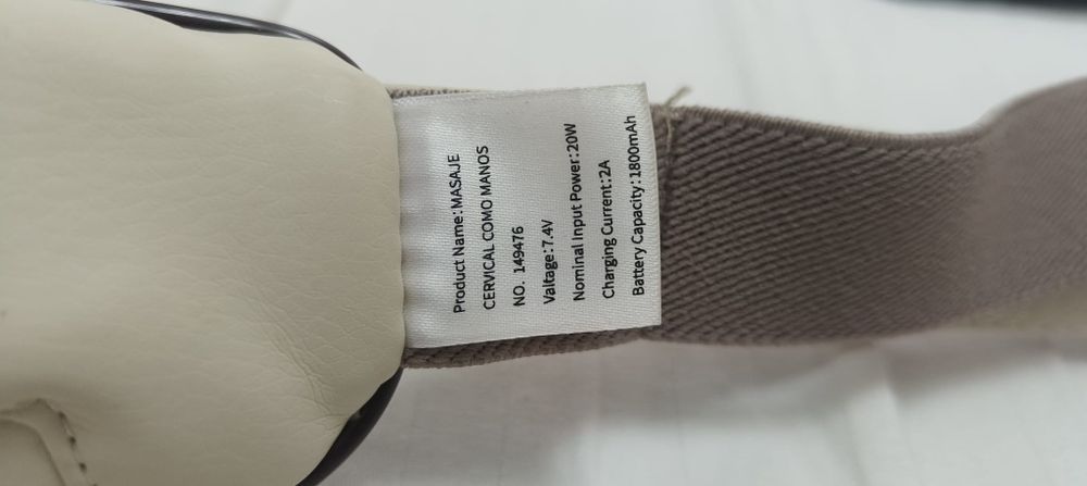 Aparat masaj cervical