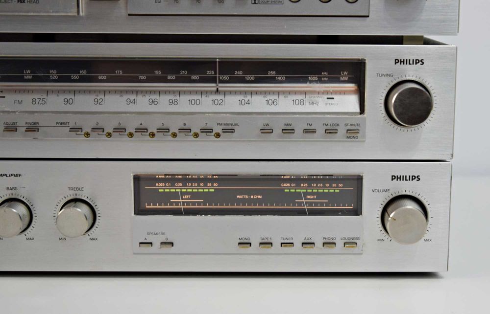 Linie Philips amplificator F 4212 + tuner F 2213 + deck F 6210