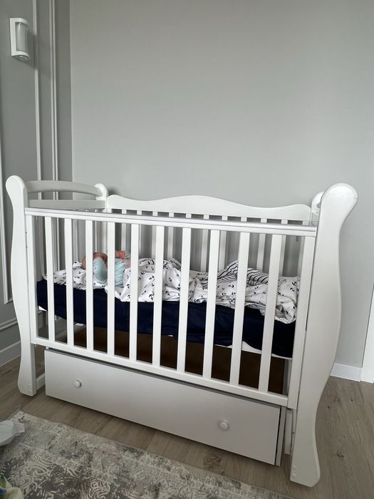 Манеж кровать с матрасом