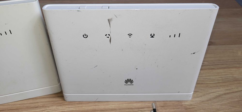 HUAWEI 4G cu sim routere libere de retea 110 lei bucata