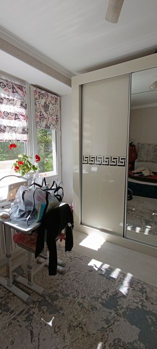 Продается 2-комнатная квартира