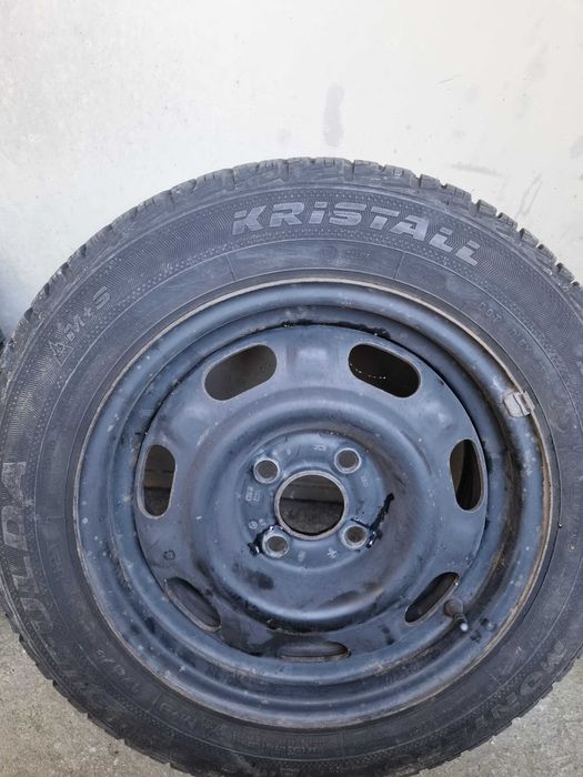 Зимни гуми с джанти 175/65/14