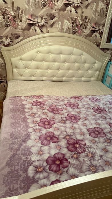 Спальный диван.