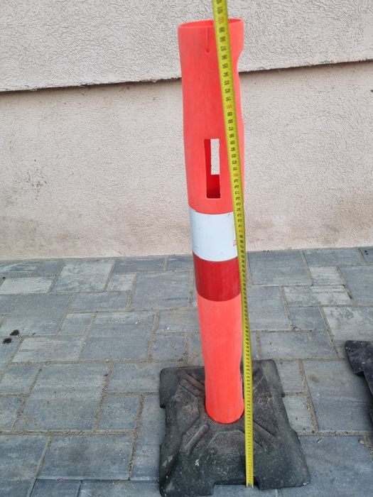 Stâlpi semnalizare / delimitare rutiera