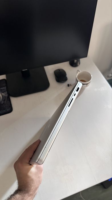 Macbook Pro M1 Pro 14 inch , 16GB, 512GB