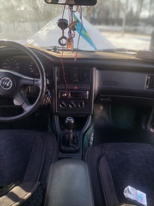 Продам ауди 80б4