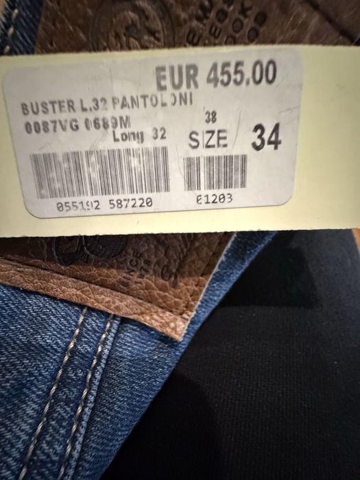 Продавам 2 броя дънки DIESEL