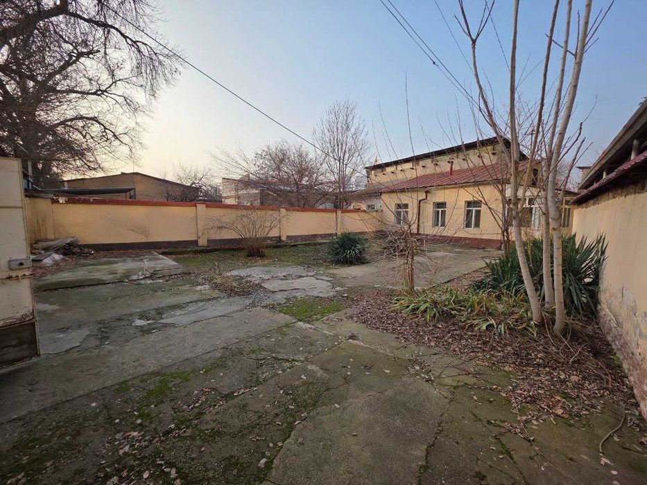 Участок 3,7 сотки ориентир Мирабад Авеню Госпитальный рынок КС