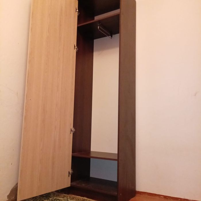 шкаф екеуін 8мыңға.Асел пеш 10мыңға