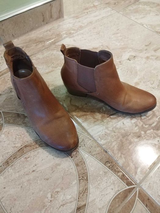 Дамски боти естествена кожа