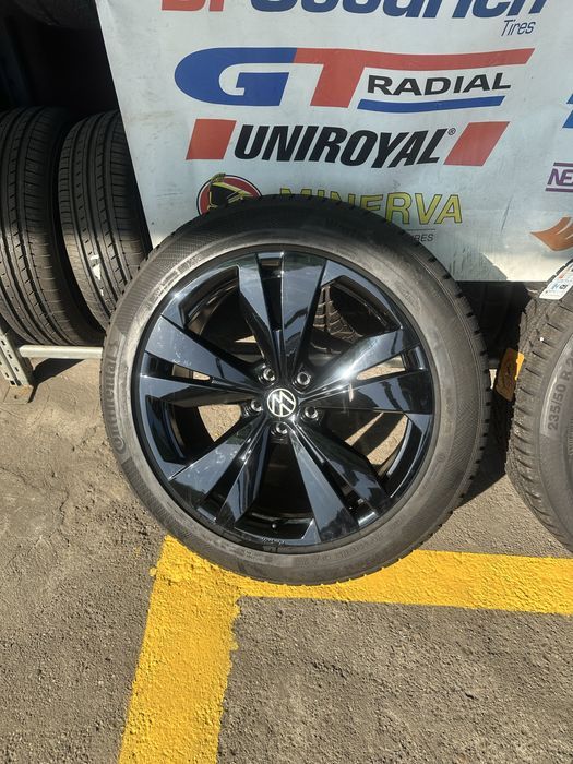 2 Jante Noi Originale VW ID4 R20 - Echipate cu Anvelope 235/50 R20 100T - Continental WinterContact TS850 ContiSeal M+S Oferta