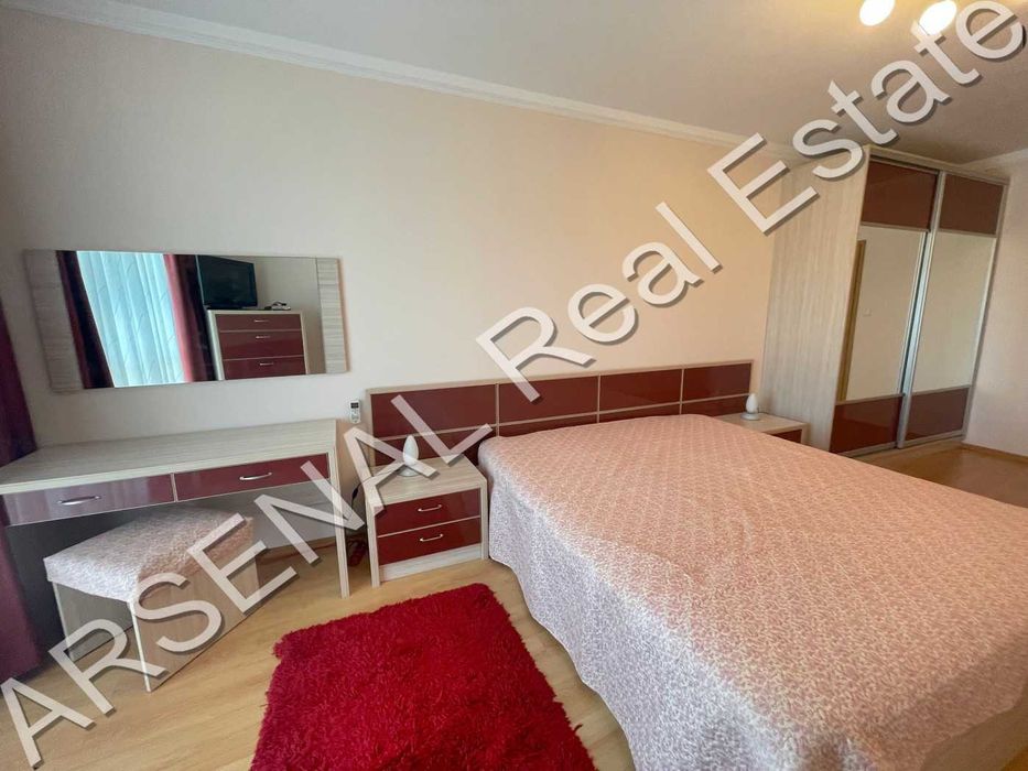 Тристаен апартамент под наем, Лозенец