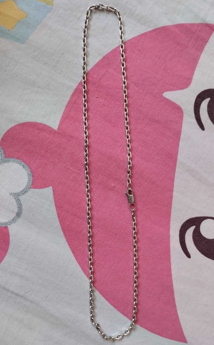 Продам серебряную цепочку