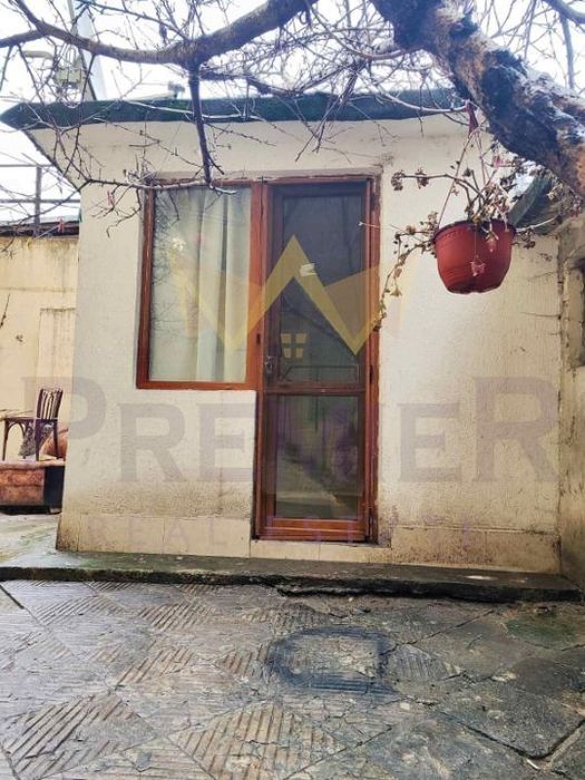 1-стаен в Варна-Гръцка махала