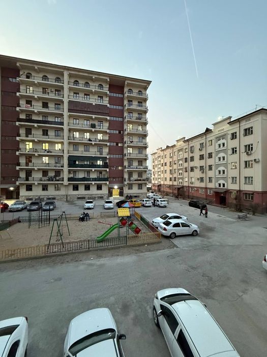 Срочно 2-хоналик квартира сотилади.