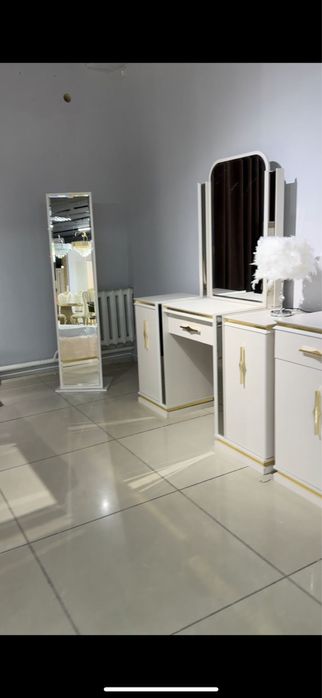 Спальный гарнитур (полный комплект, 6-дверный шкаф)