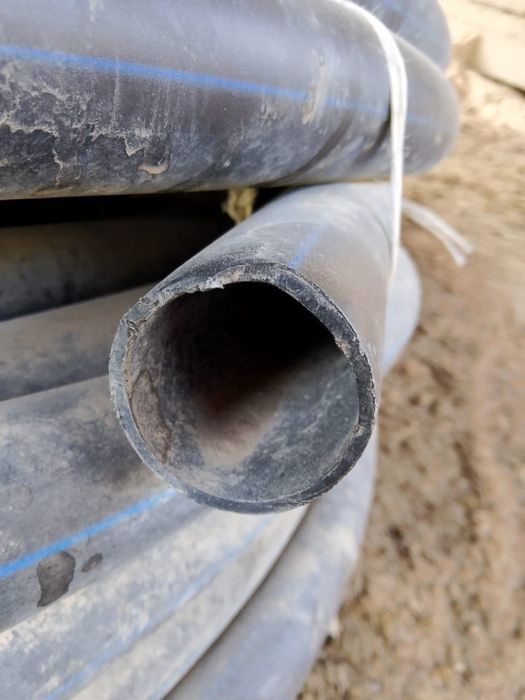 Трубы пластик водопроводные 40-ка