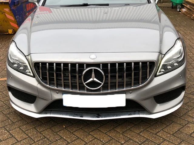 Решетка AMG за Mercedes CLS W218 (2011-2014) – Черна с Хром - Мерцедес