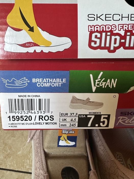Обувь  skechers .