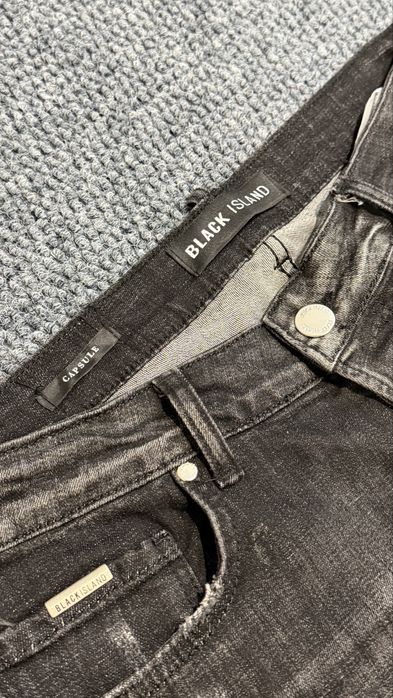 Black Island Capsule 2 черни дънки