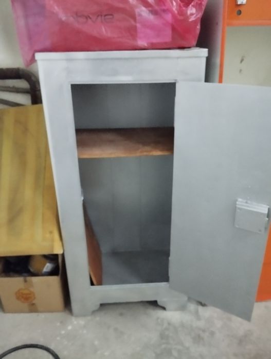 Продам сейф 3мм по стандарту