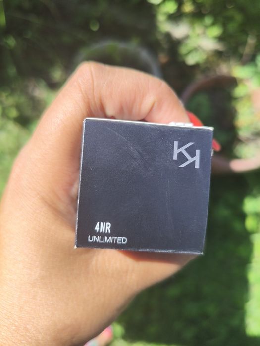 KIKO Milano Unlimited 24H Matte Foundation 4 NR