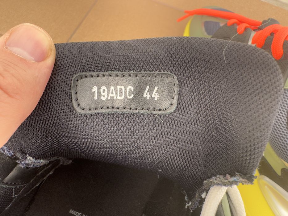 Dior B24 Sorayama – 19ADC – mărimea 44 – Made in Italy