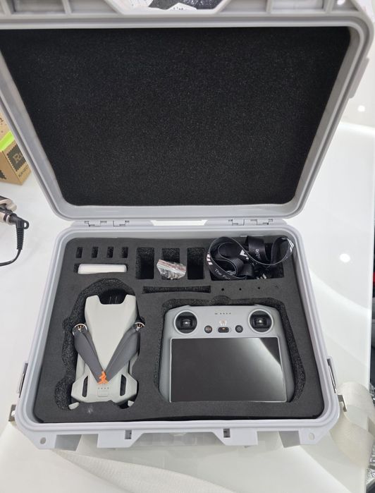 Дрон DJI Mini 3 (DJI RC)