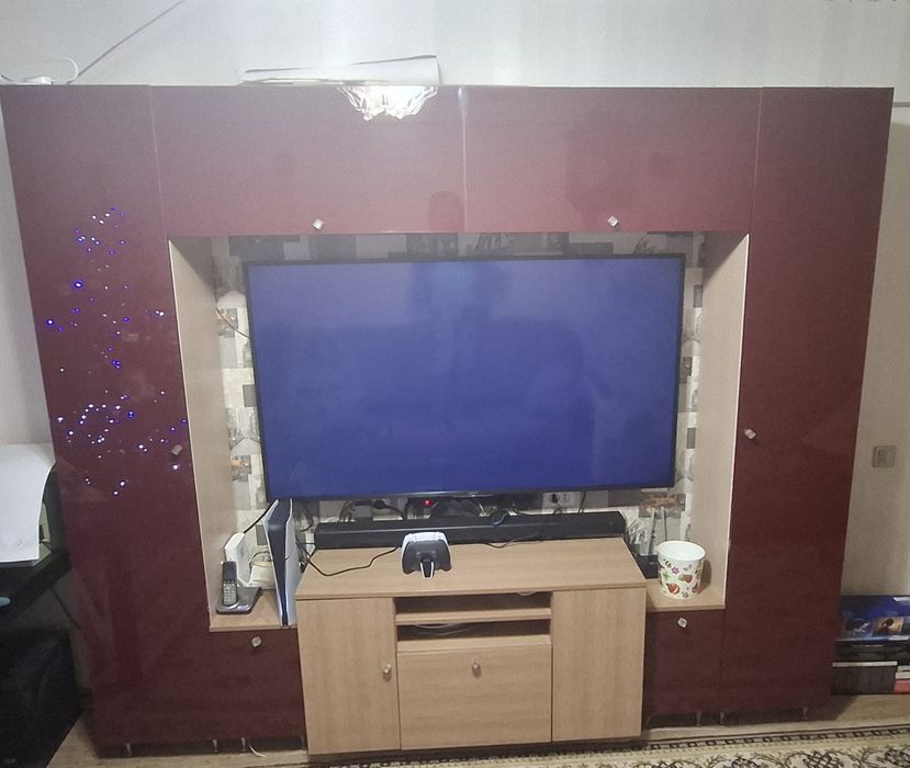 Продаётся стенка в гостиную