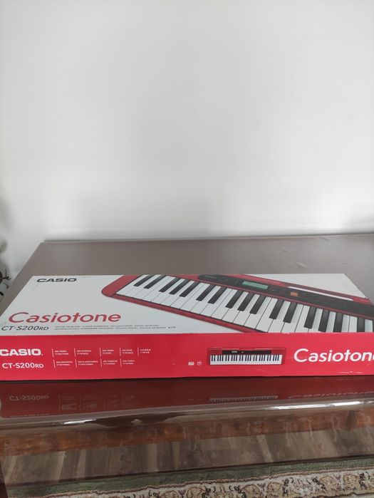 Синтезатор CASIO CT-S200 RDC7
