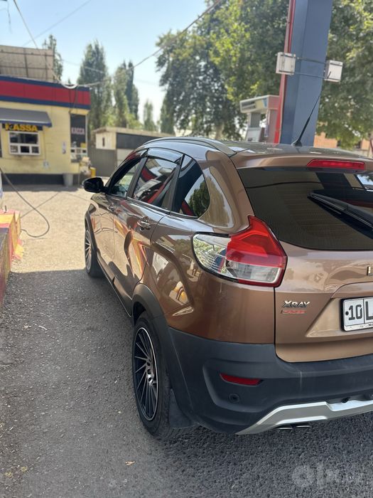 Lada xray cross 2021 sotiladi yoki obmen 7 kishilik moshinalarga