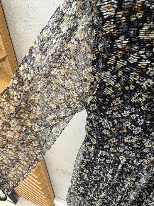 Детска тюлена рокля 10г.