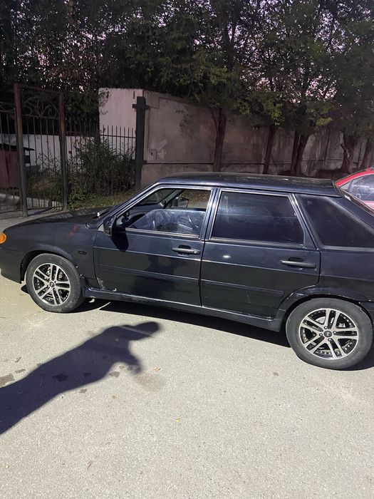 Продам авто ваз 2114
