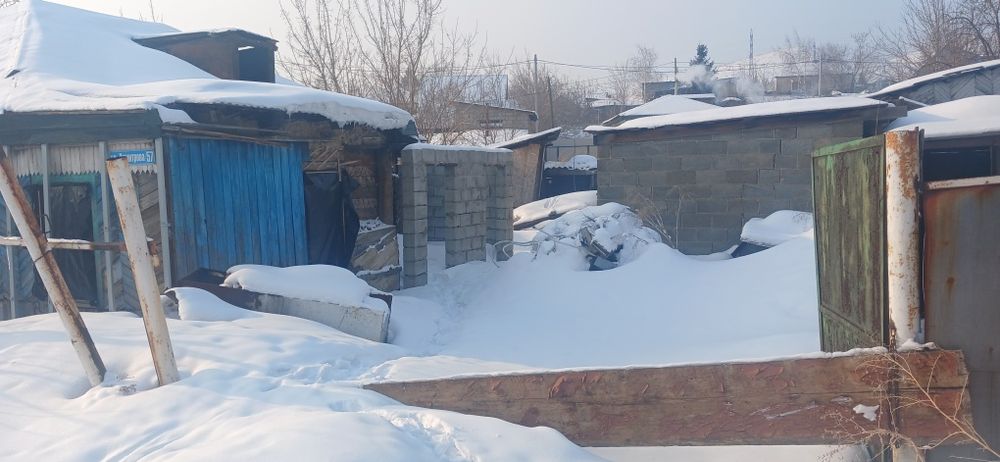 Продам дом требует ремонта