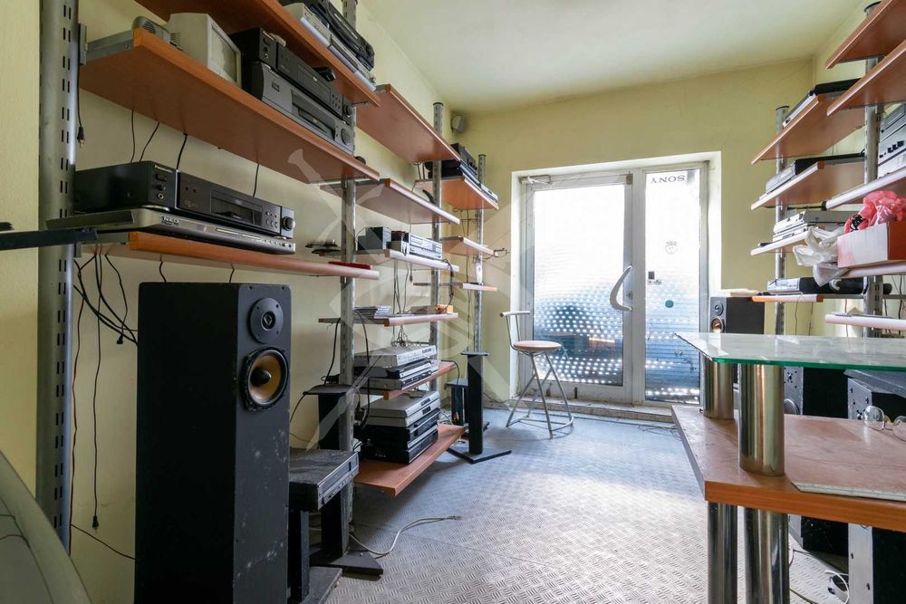 Продава се Етаж от къща в София, Център - 108 кв.м за 1204 €/кв.м - Снимка #2