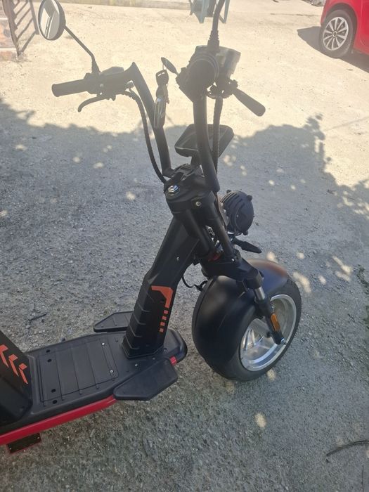 Vand scuter electric. Variante