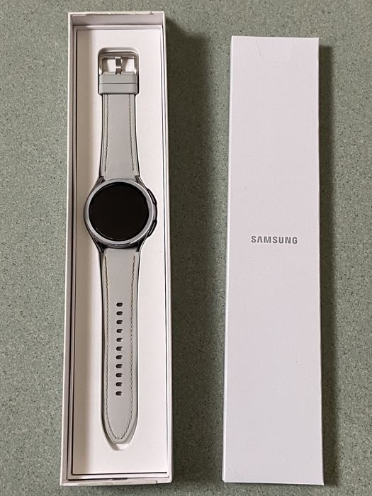 Samsung galaxy watch 6 classic часы