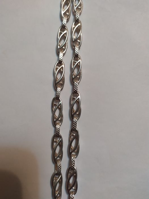Продам цепь серебро