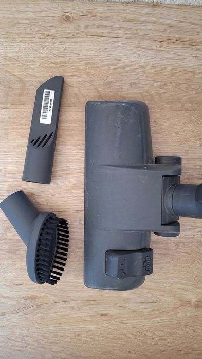 Пылесос LG 2000 Вт